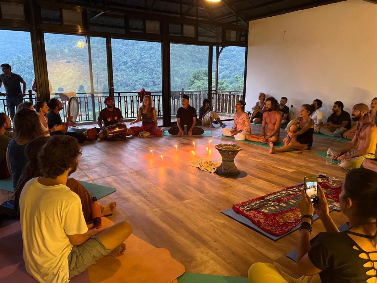 Green Hills Yoga Retreat 포카라 외부 사진