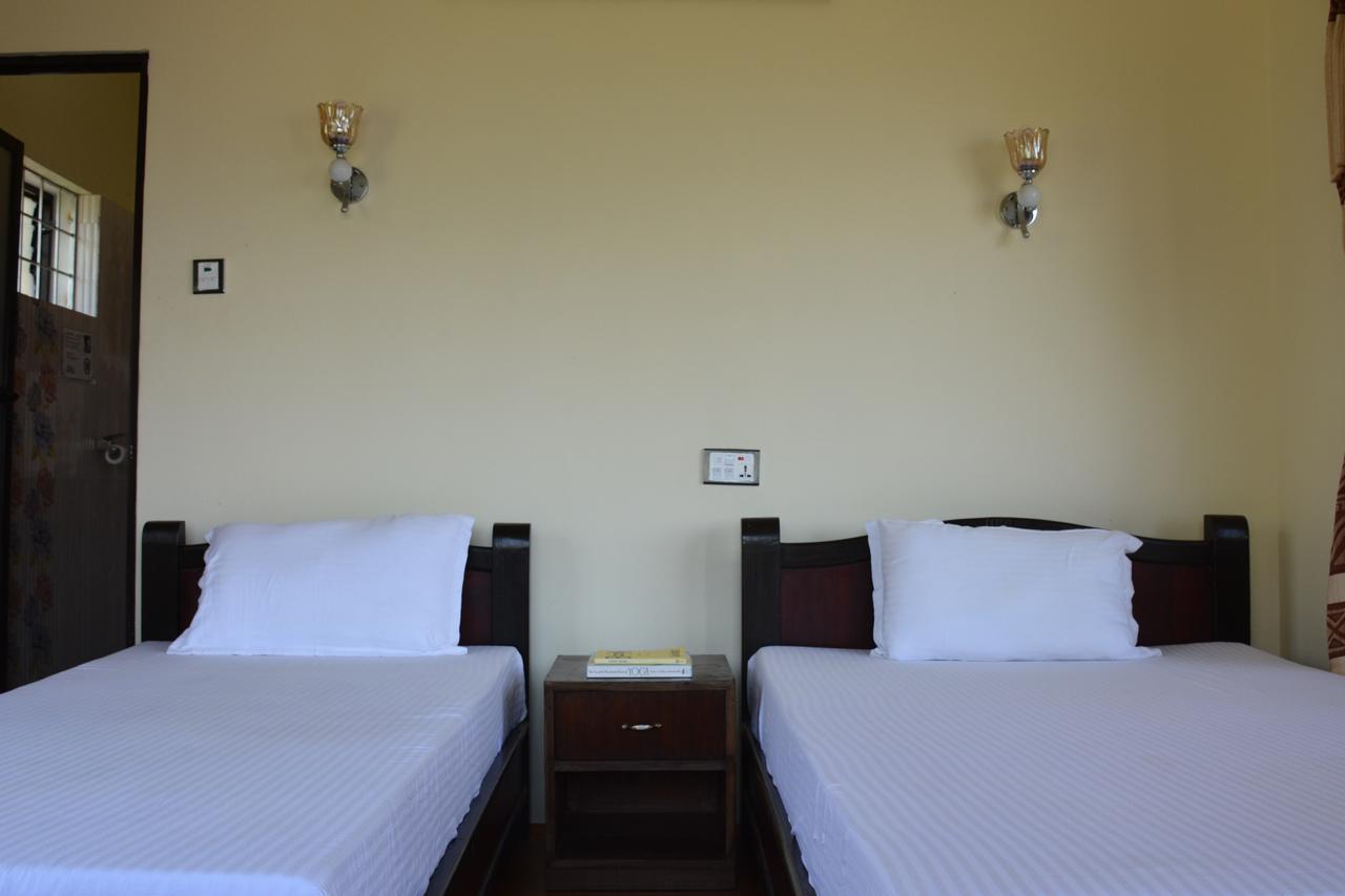 Green Hills Yoga Retreat 포카라 외부 사진